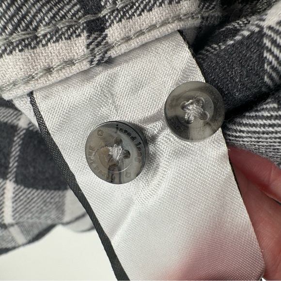 Jared Lang Mens Large Black White Plaid Long Sleeve Button Down Flannel Shirt - Picture 6 of 8